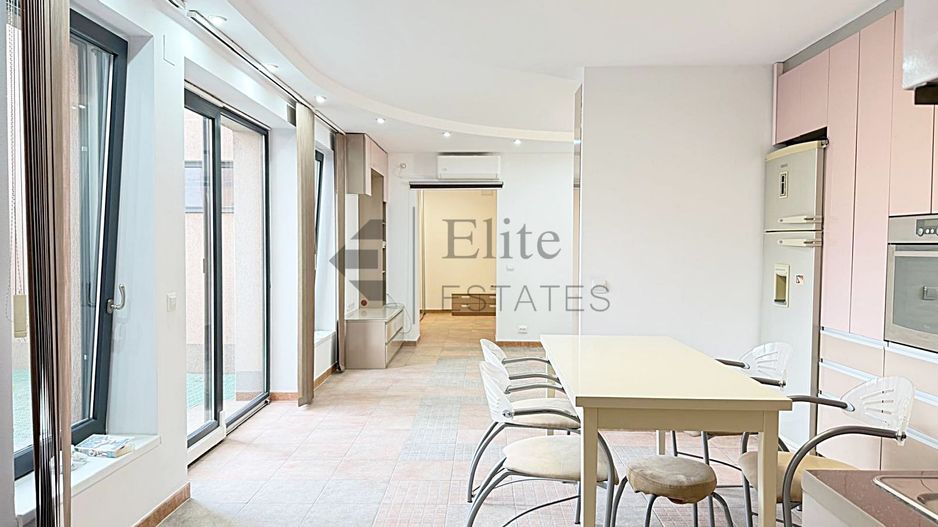 Apartament 4 camere Central Oradea | Garaj si Terasa - Poză 1