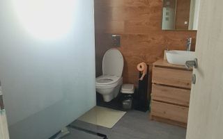 Casă superbă, modernă și complet mobilată - Poză 11