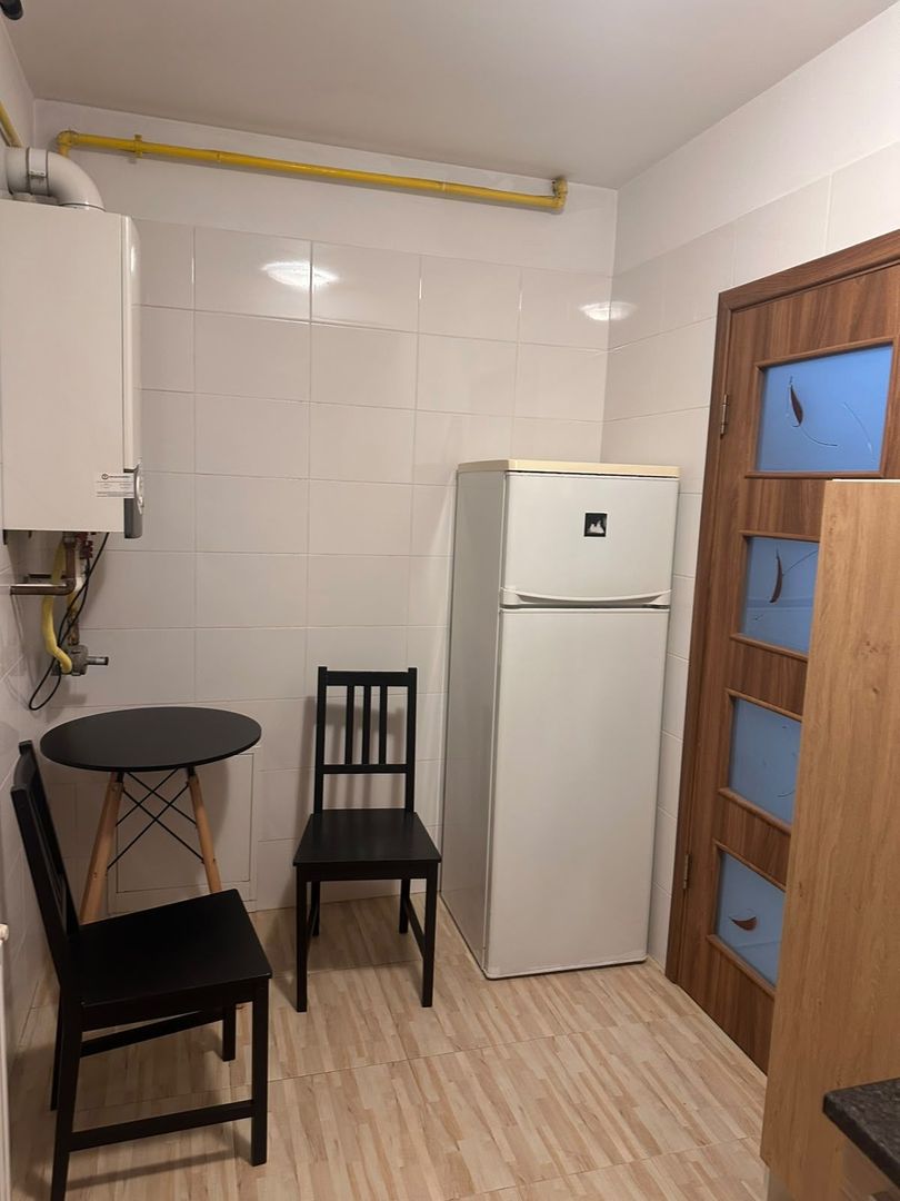 GARSONIERA - PET-FRIENDLY, CENTRALA PROPRIE, METROU 10 MINUTE - Poză 5