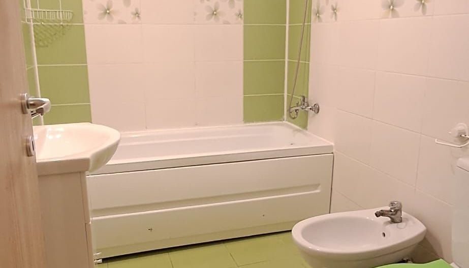 Apartament 2 camere, decomandat, centrala, mobilat, STB, comision 0%! - Poză 5