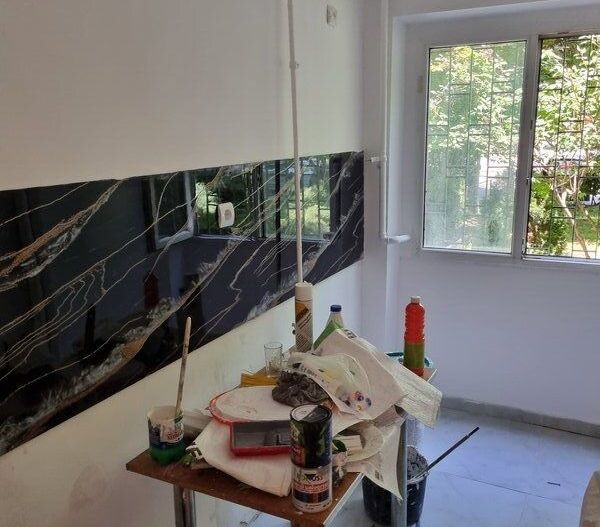 2 camere complet renovate Piata Resita – etaj 2 centrala  40 mp - Poză 3