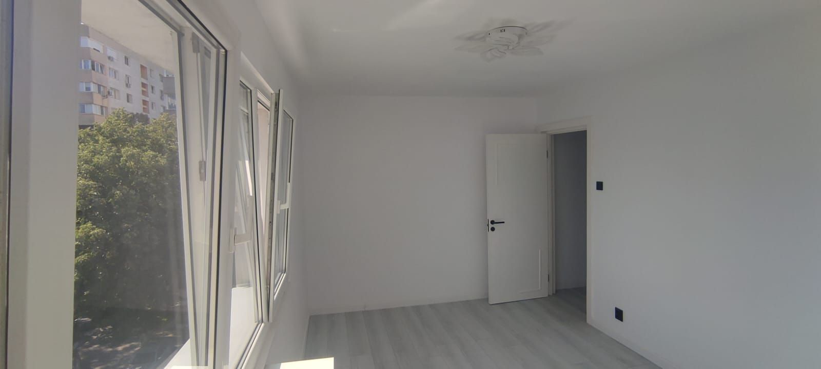 Apartament 3 camere Metrou Nicolae Grigorescu 67 mp - Poză 3