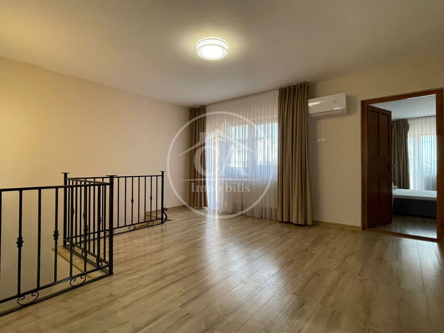 Casa de inchiriat cu 4 camere  tip duplex in cartier Viena, Oradea - Poză 10