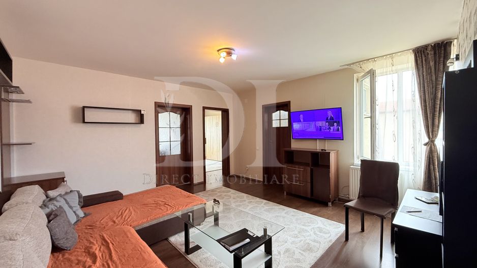 Apartament cu 3 camere decomandate / etaj intermediar - Poză 6