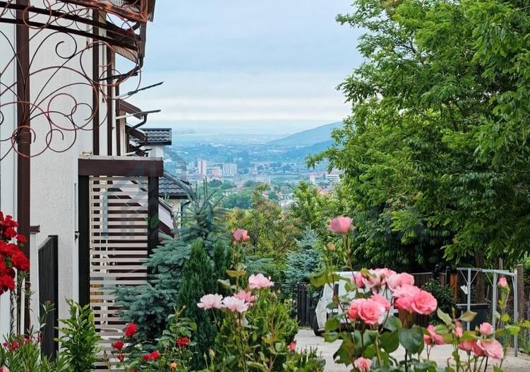 Casa triplex zona Kaufland Galata, Iasi - vanzare - Poză 3