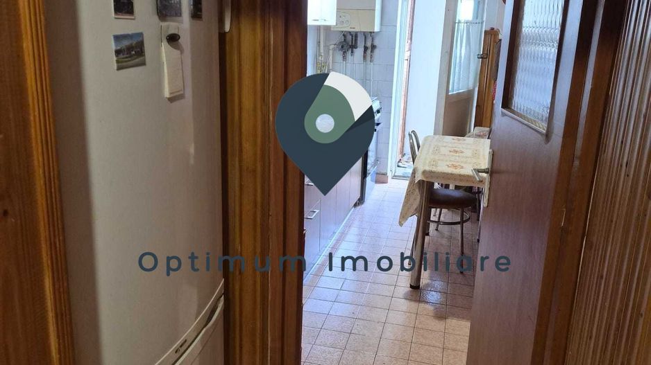 Apartament cu 3 camere in Manastur, etaj intermediar, zona Petrom ! - Poză 3