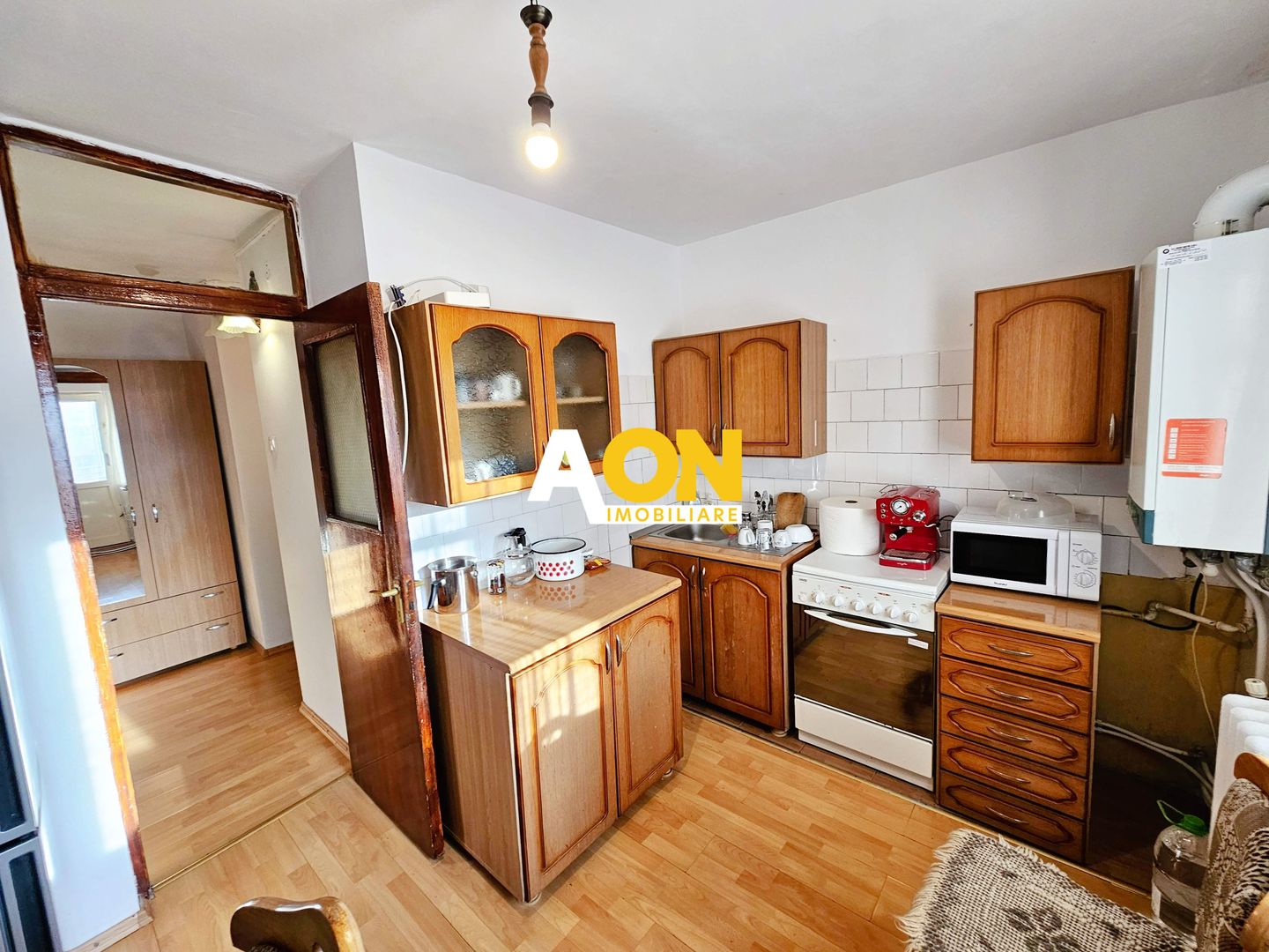 Apartament 3 camere, 2 bai, etaj 3, zona Liceului Sportiv - Poză 5