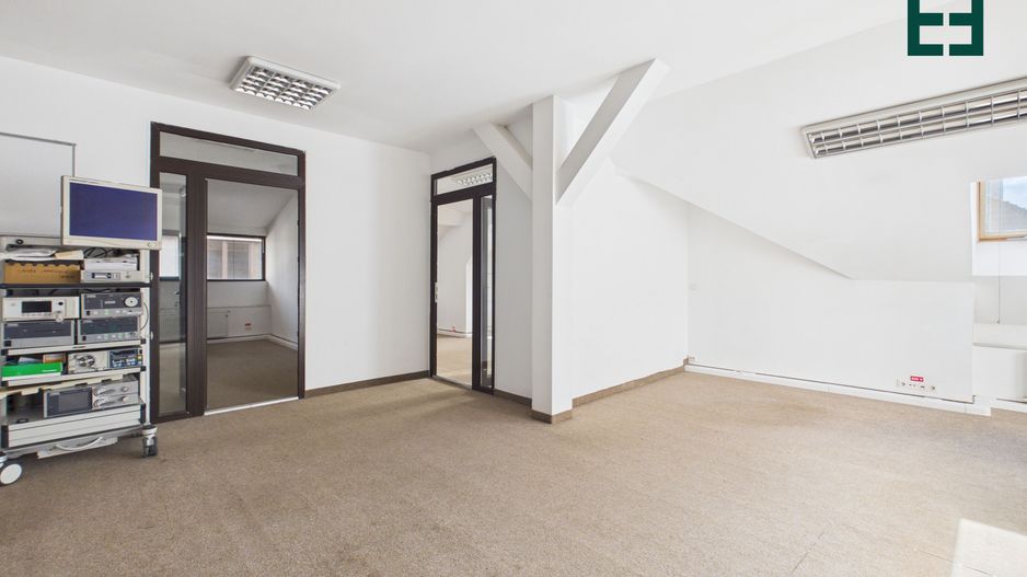 De Închiriat - Spațiu birouri 5 camere - Zonă Centrală - Timișoara - Poză 5