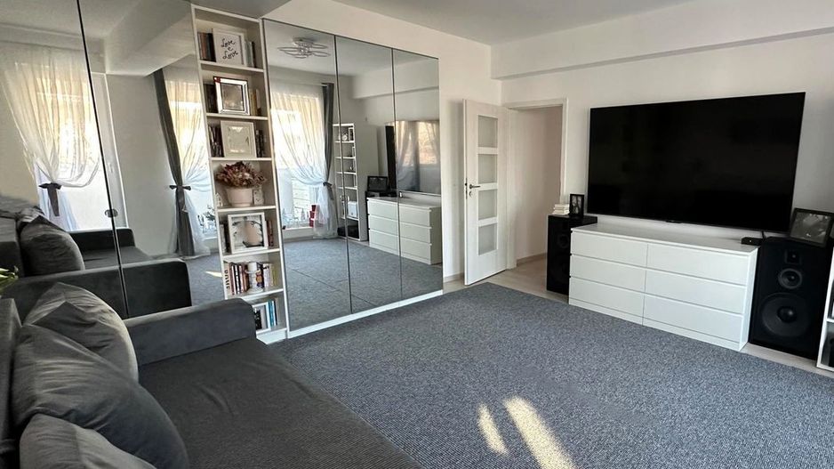 Ap. 2 camere SOS. OLTENITEI - gata de mutare! - Poză 2