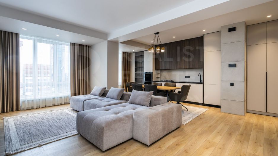 Chirie apartament, 3 camere, str. Mitropolit Varlaam, Centru - Poză 1