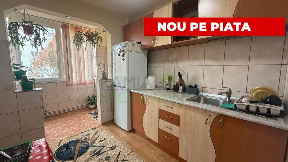 Apartament 2 Camere Decomandat Tractorul Etaj 1 Gata de Mutare - Poză 1