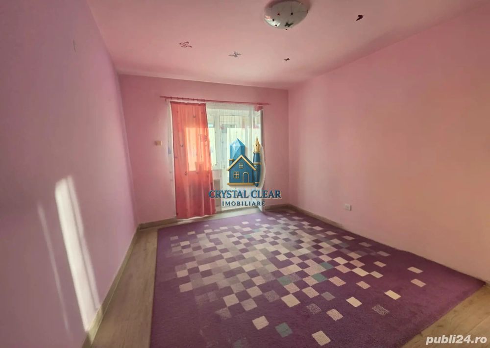 Apartament spațios cu 2 camere - zona Sântana de Mureș - Poză 1