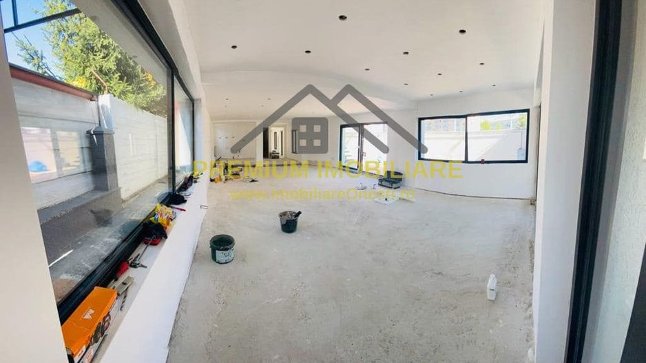 Spatiu Comercial de Închiriat in Onesti - Poză 2