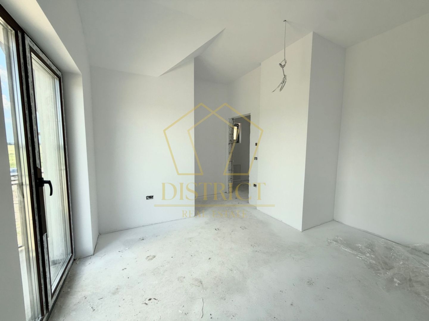 Duplex spatios cu 4 camere | Covaci - Poză 10