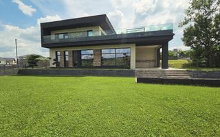 Casa noua cu piscina si terase panoramice, garaj - Poză 23