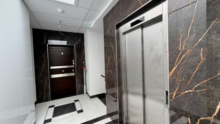 Penthouse Collection | Etaj retras | Cu Piscina Privata | GATA de mutat - Poză 14
