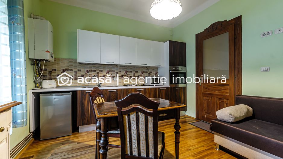 Apartament ultracentral cu destinație multiplă - Poză 3