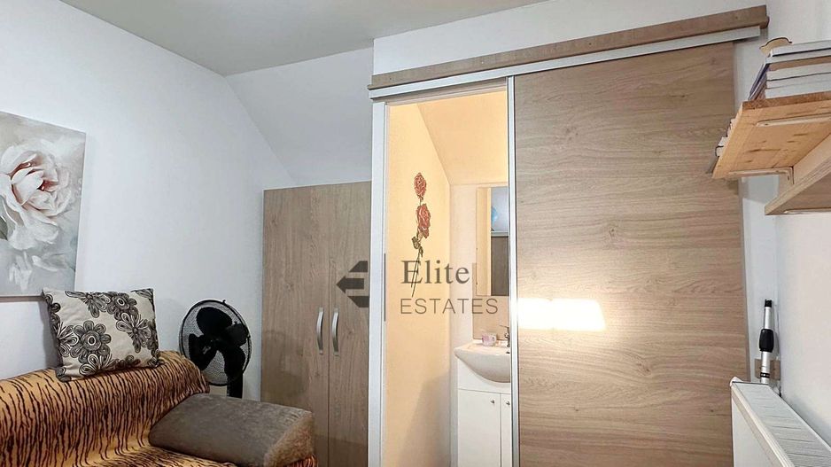 Casă cochetă intr-o zonă centrală foarte apreciata din Oradea - Poză 8