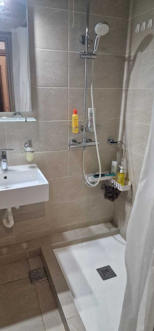 Apartament 3 camere de vanzare - Poză 6