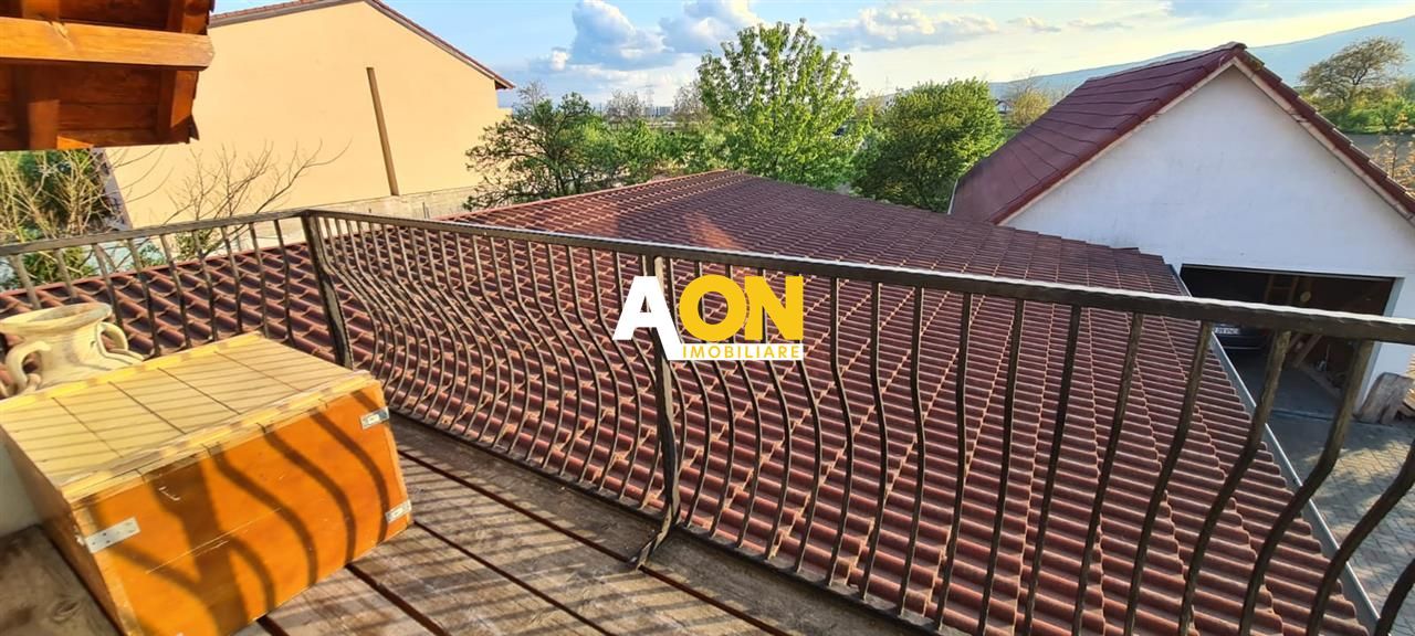 Casa pentru 2 familii, 7 Camere, 2 Garaje, 1500MP Teren - Poză 24