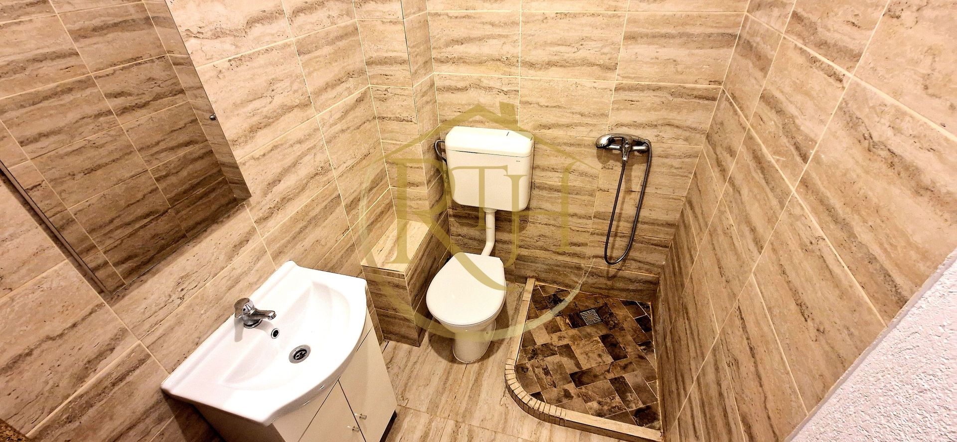 De inchiriat apartment cu 2 camere, bloc nou zona Shopping City,300 euro\luna. - Poză 16