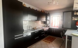 3 camere,72 mp utili, vedere panoramică – Victoriei zona RFN - Poză 2