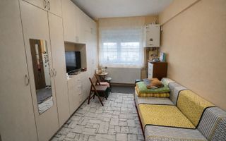 Garsonieră | Etaj Intermediar | Mobilată și Utilată | Lazaret - Poză 1