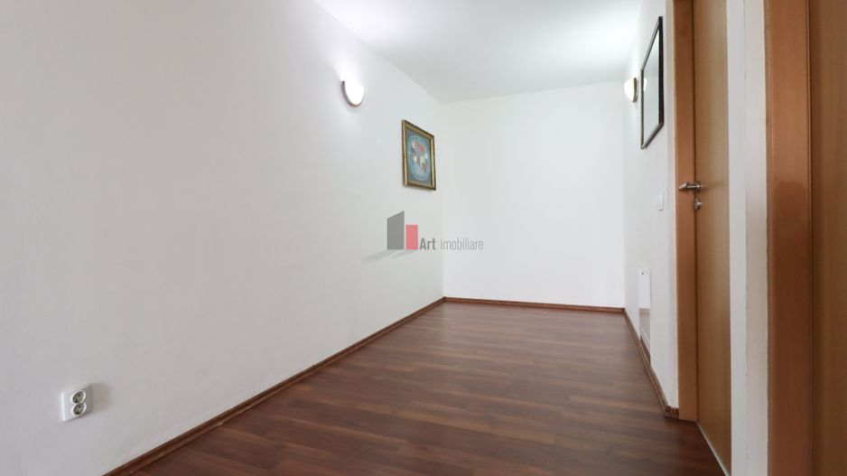 Vila "SEPHARA", teren 700 mp,  292 mp suprafata totala, NEGOCIABIL - Poză 20