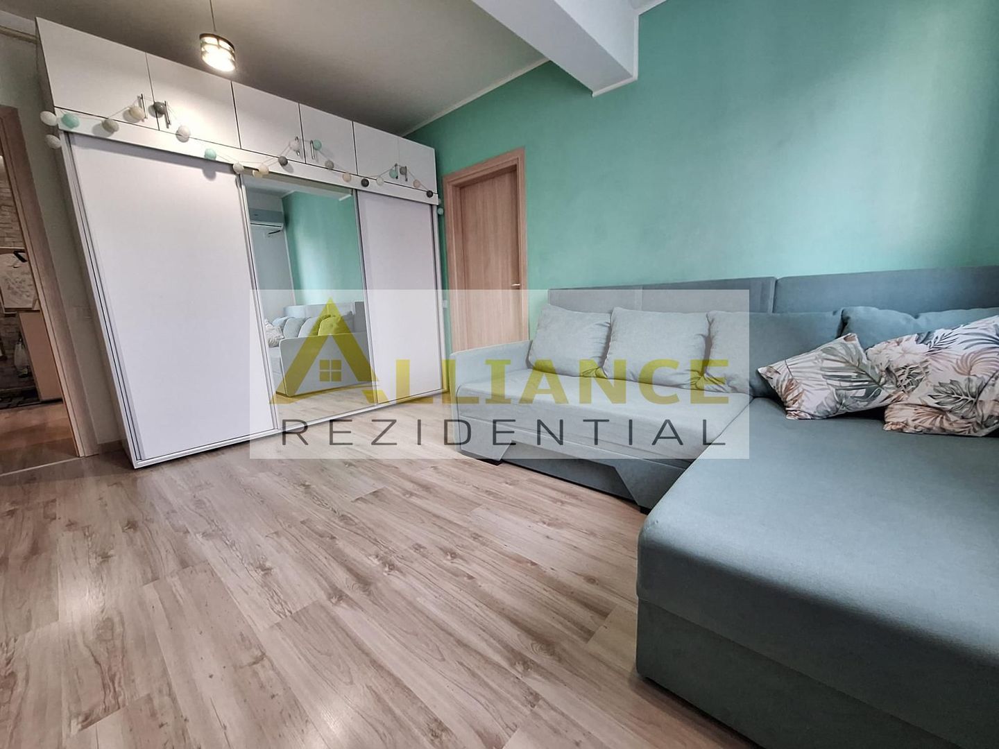 2 CAMERE MOBILAT UTILAT | 49,26 MP | PARCARE |  92.800€ - Poză 3