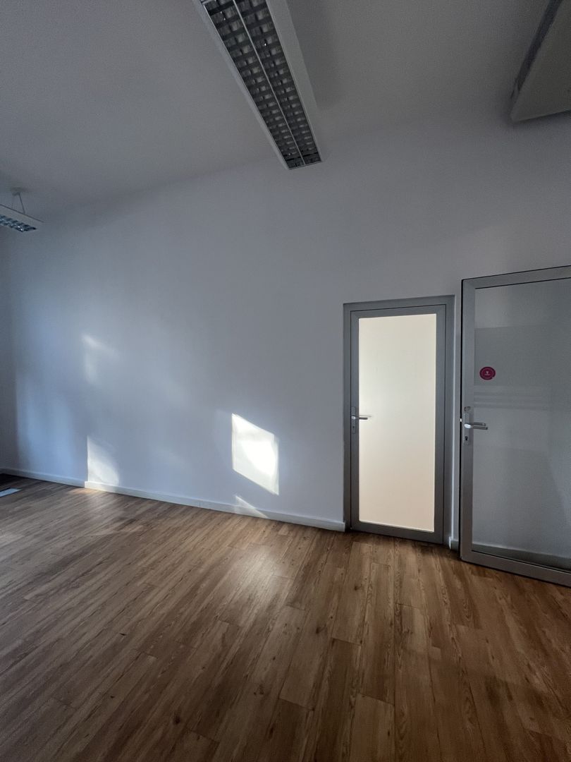 Birouri zona centrală - Poză 15