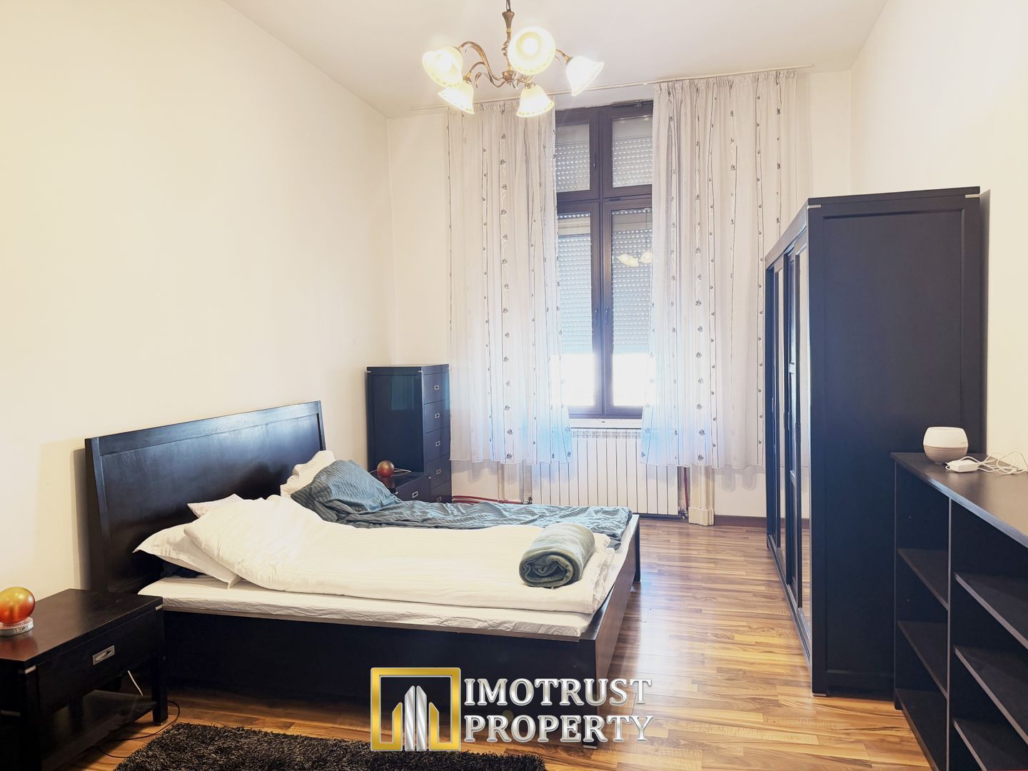 Apartament ultracentral 2 camere și acces pietonal din două străzi - Poză 5