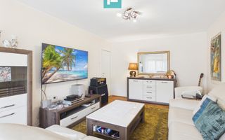 Decebal – PB 3 camere renovat modern - Poză 2