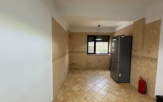 INCHIRIERE VILA | VEDERE PARCUL VERDI | 240MP | CURTE PROPRIE-PARCARE - Poză 25