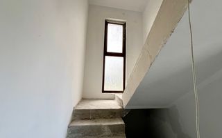 1/2 Duplex, 4 Camere, 296mp Teren, Cartier Partoș - Poză 12