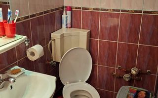 Vânzare 4 camere in Titan- Codrii Neamțului– 2 bai, bloc 4 etaje - Poză 8