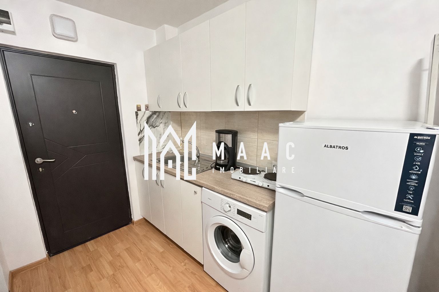 Garsonieră de închiriat I Mobilată I Parter I Centrală Proprie - Poză 4