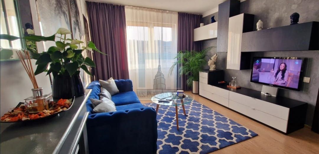 Apartament 2 camere, semidecomandat, Calea Bucuresti - Poză 1