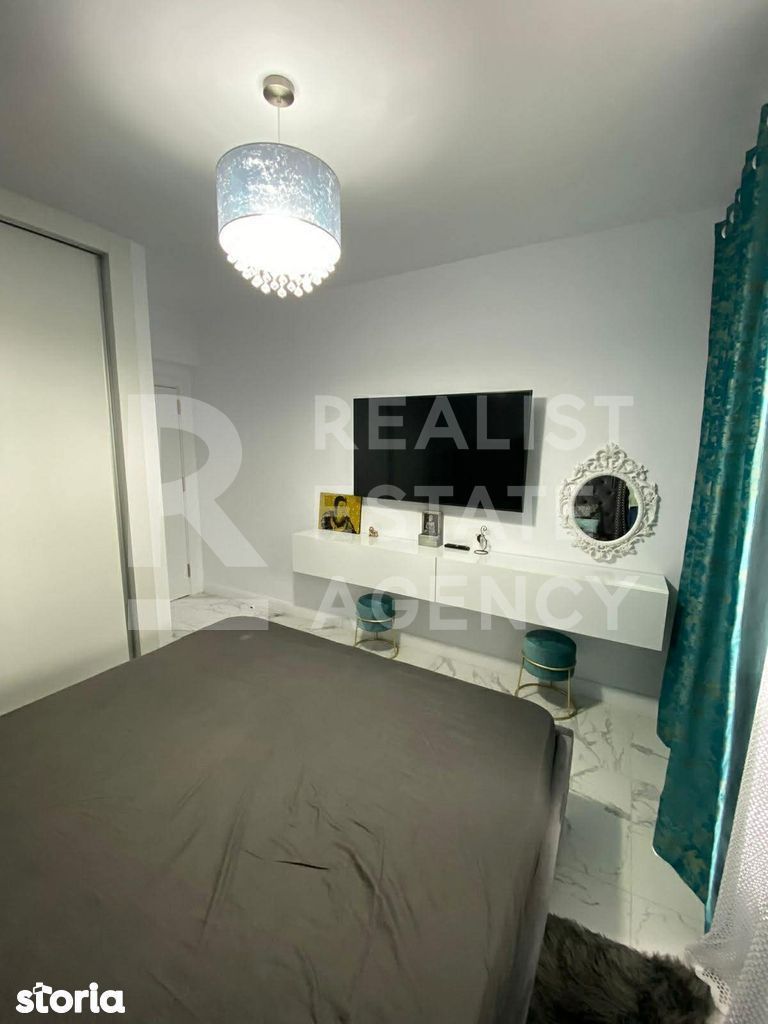 Vânzare, apartament 2 camere, zona Titan - Poză 4