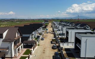 Vila premium P+1 cu 4 camere de vânzare - Sânpetru - Poză 4
