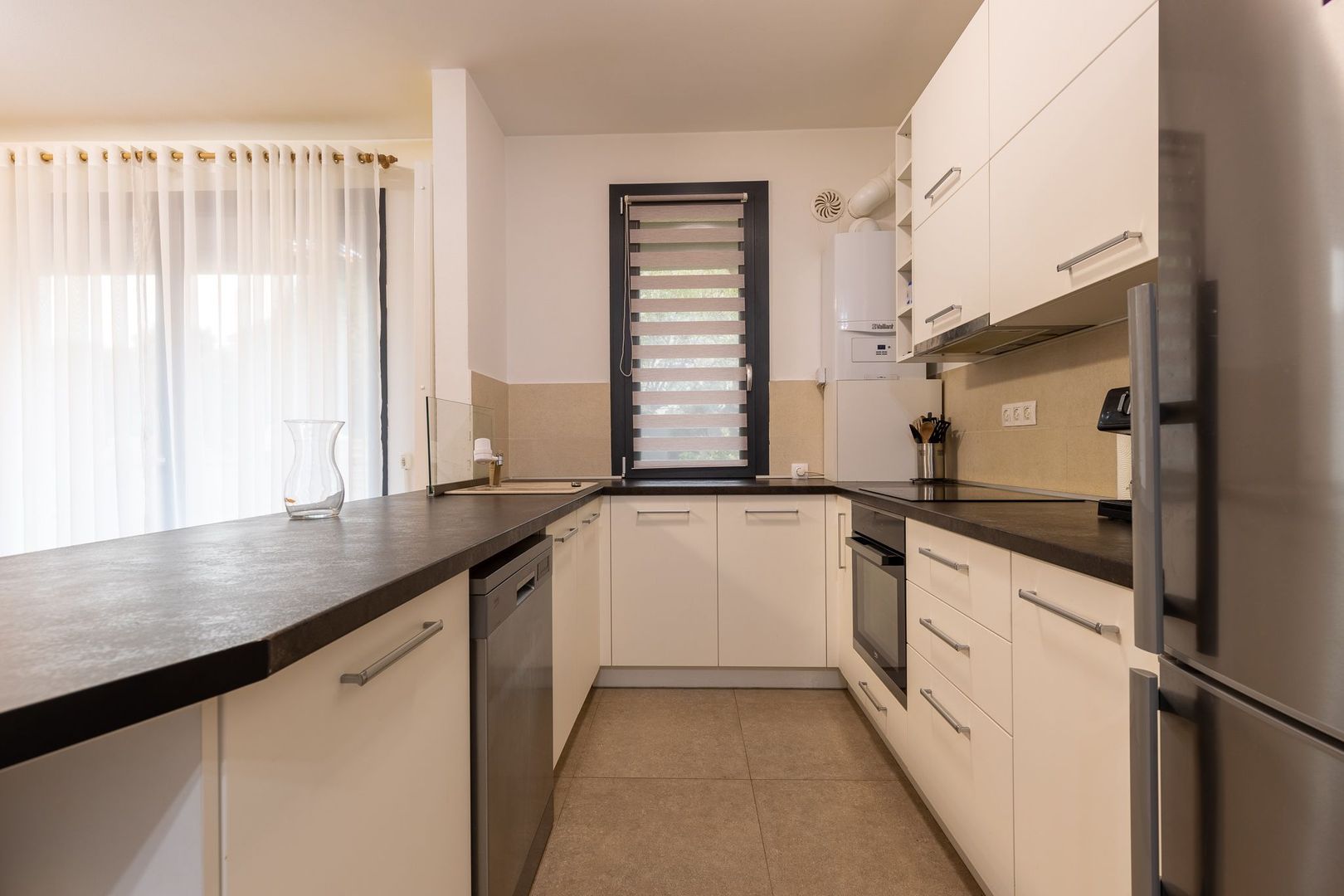 Bloc nou, zona de case, 2 camere cu 2 băi, Comision 0% - Poză 6