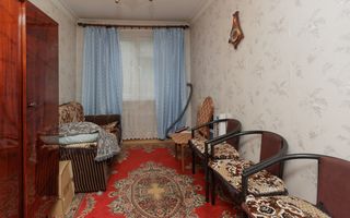 Vânzare, apartament, 2 camere str. Hristo Botev, Botanica - Poză 3