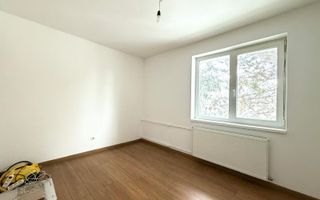 Apartament cu 2 camere decomandate  zona  strazii Detunata! - Poză 8