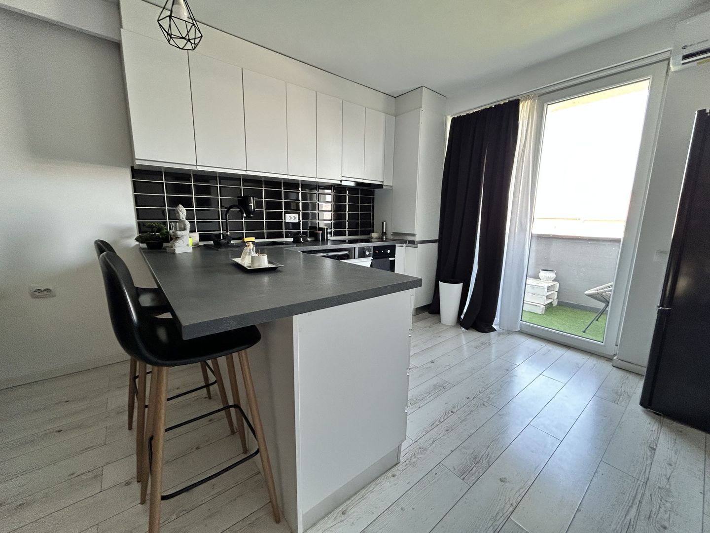 Apartament 2 camere | de vanzare | Floresti-str.Porii - Poză 2