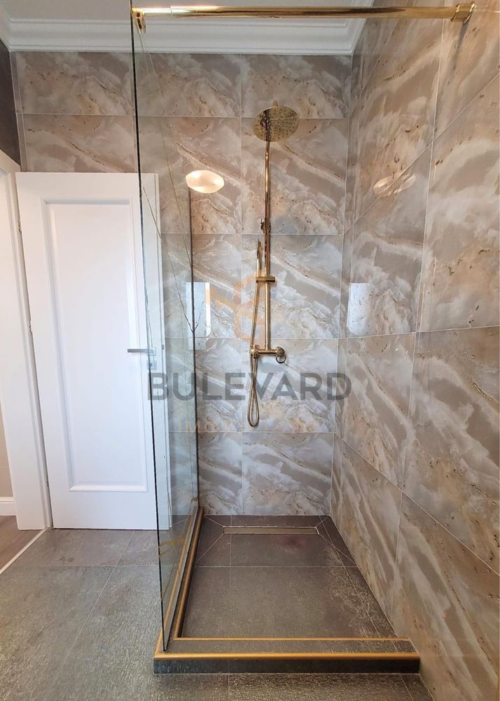 Casa de inchiriata cu Jacuzzi, zona Voronet - Poză 6