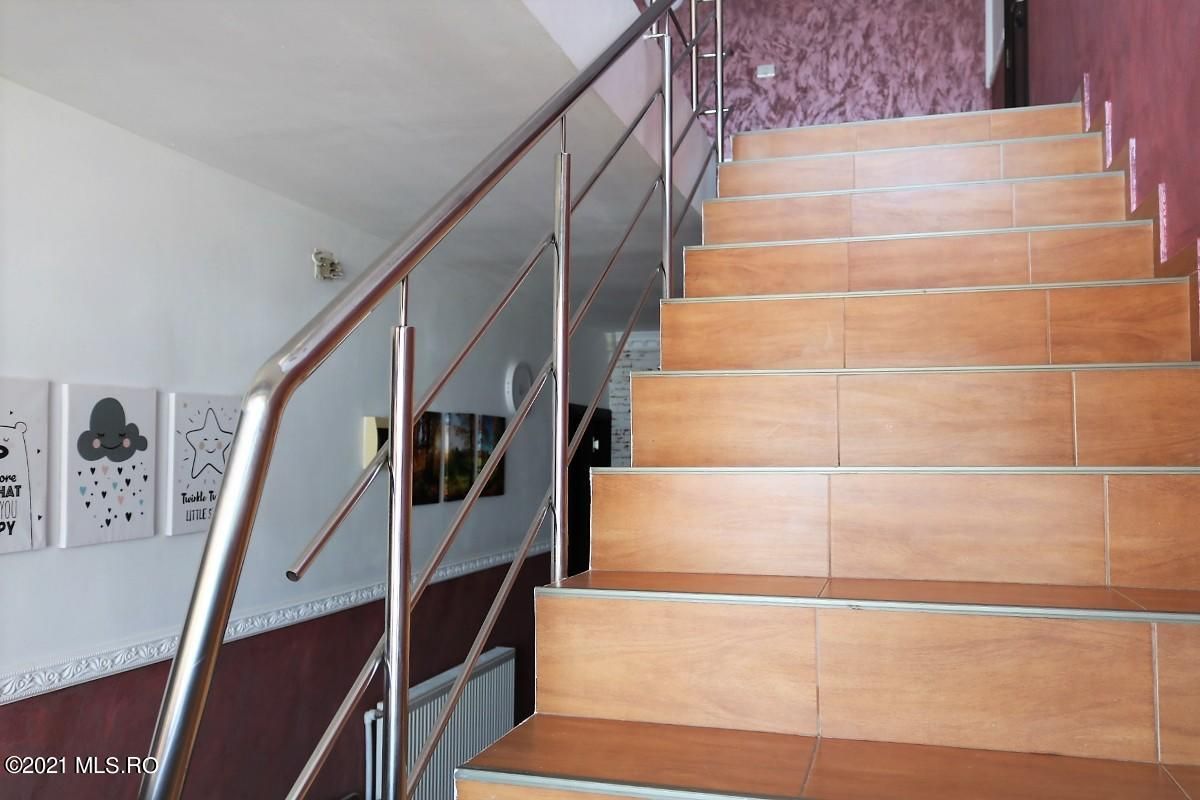 Mamaia Nord - Langa Mare, pensiune la cheie, 11 camere, 9 bai! - Poză 69