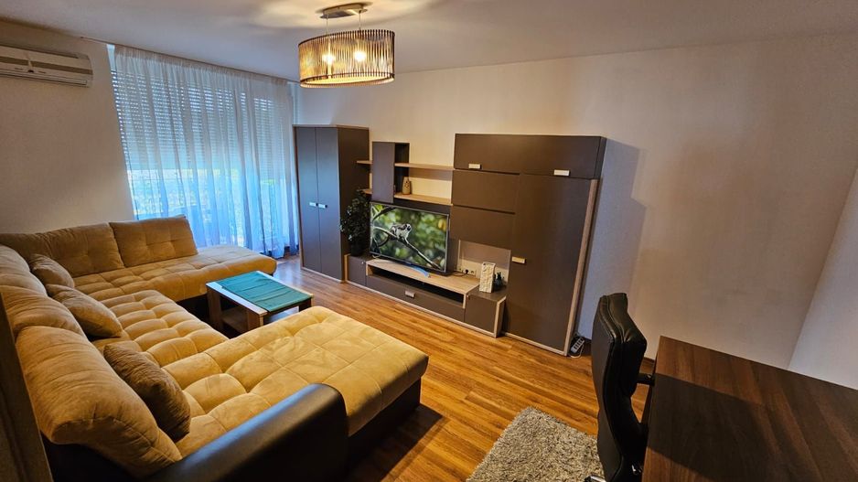 Apartament confortabil I Loc parcare și boxă I Zona Aradului - Poză 1