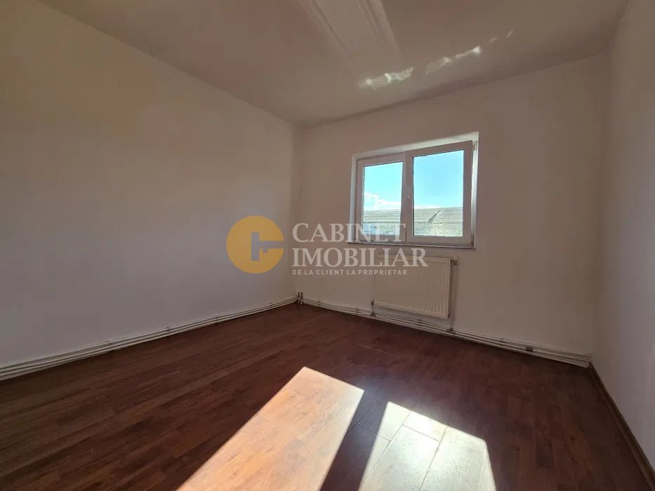 Apartament 3 camere, decomandat - zona Galata - Poză 5