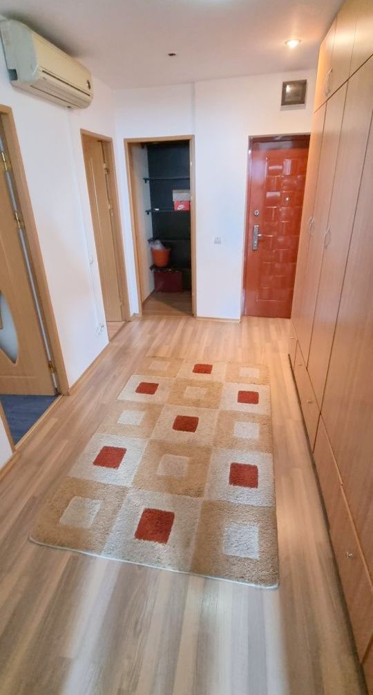 Apartament cu 3 camere, zona Micro 20,  sup. 75 mp, mobilat si utilat - Poză 10