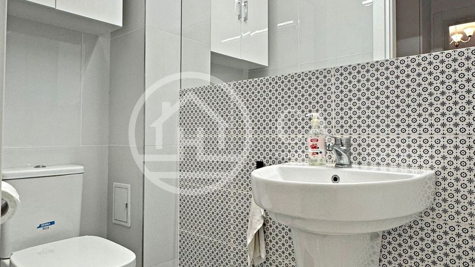 Apartament de închiriat cu 3 camere în Prima Universității, Oradea - Poză 10