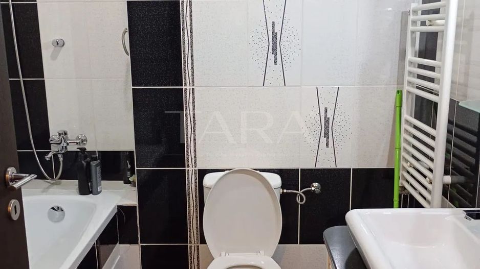 Apartament cu 2 camere, 40 mp, etaj 6, zona Iulius Mall. - Poză 7